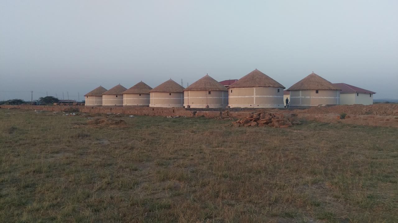 ラン リゾート ドラヴィラ Dholavira エクステリア 写真